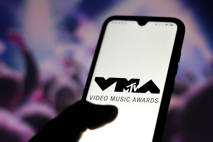来自vma的16个难忘的MTV标志性时刻