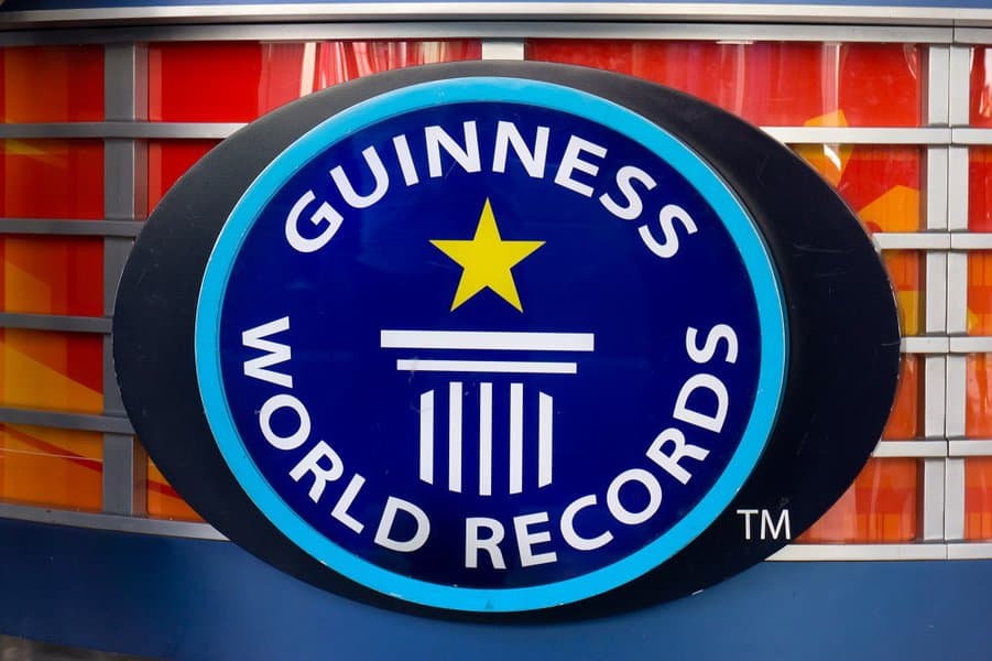 由吉尼斯世界纪录盖章的18个最奇怪的世界纪录