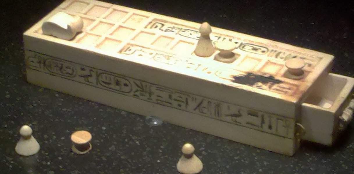 埃及法老有棋盘游戏