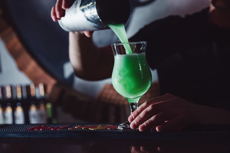圣帕特里克节最适合喝的5种绿色鸡尾酒