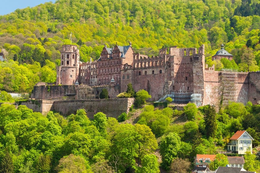 世界上12个著名的废弃城堡
