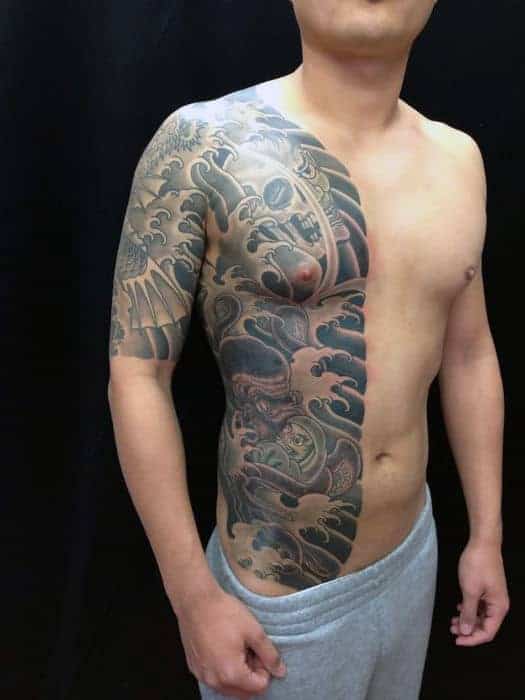 half-chest-guys-japanese-octopus-tattoos